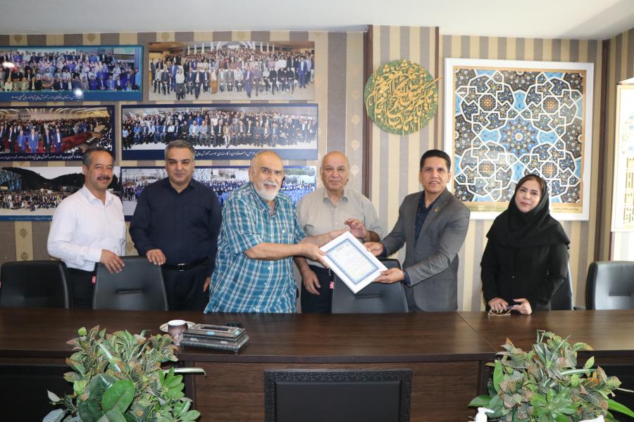 تقدیر از جناب آقای دکتر امیر منصوری زاده ریاست محترم دانشگاه جهت قرار گرفتن در لیست ۲ درصد دانشمندان برتر جهان در سال ۲۰۲۴